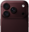 バーガンディのiPhone 18 Pro。可変絞り対応の48MPメインカメラが搭載されている