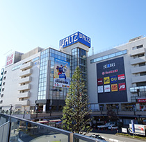 ビックカメラ所沢駅店