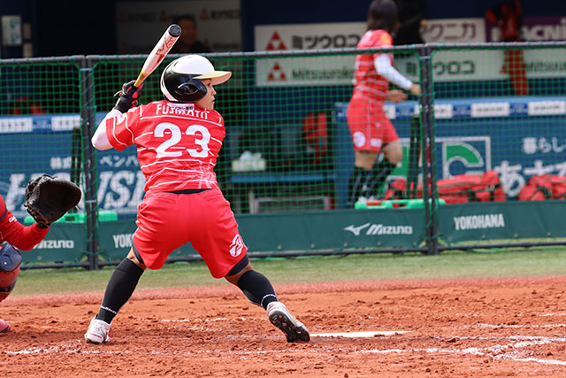 藤本麗外野手